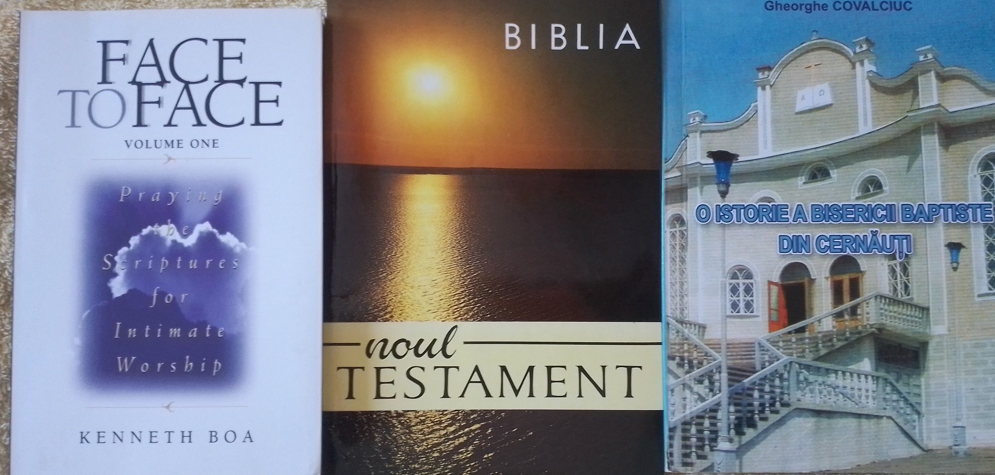 Библейская духовная литература. Новый Завет на румынском языке.