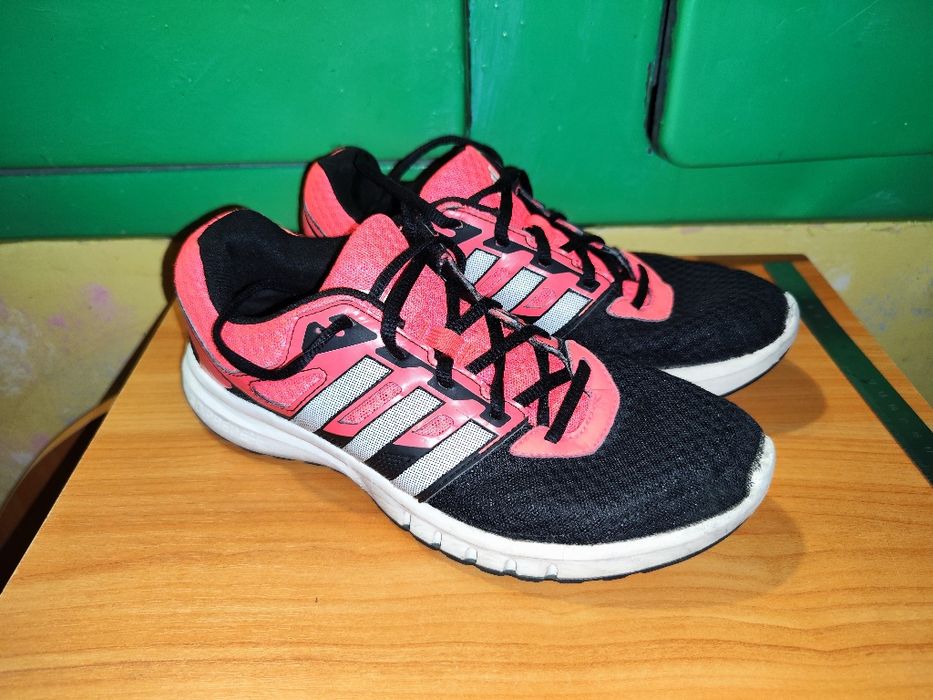 Кросівки жіночі Adidas galaxy 2W