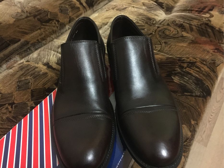 Продам новые мужские осенние туфли