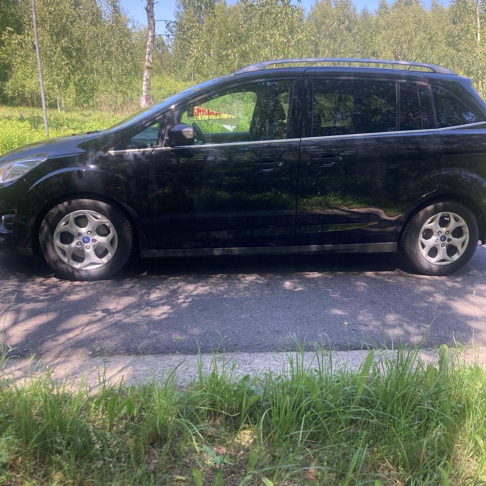 Grand c- max 12r 7 osobowy
