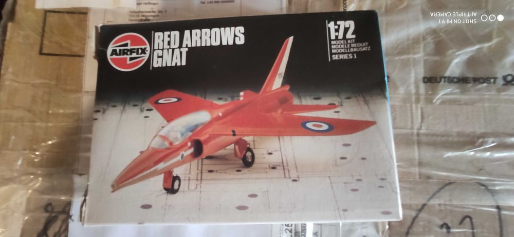 Збірні масштабні моделі літаків в масштабі 1/72