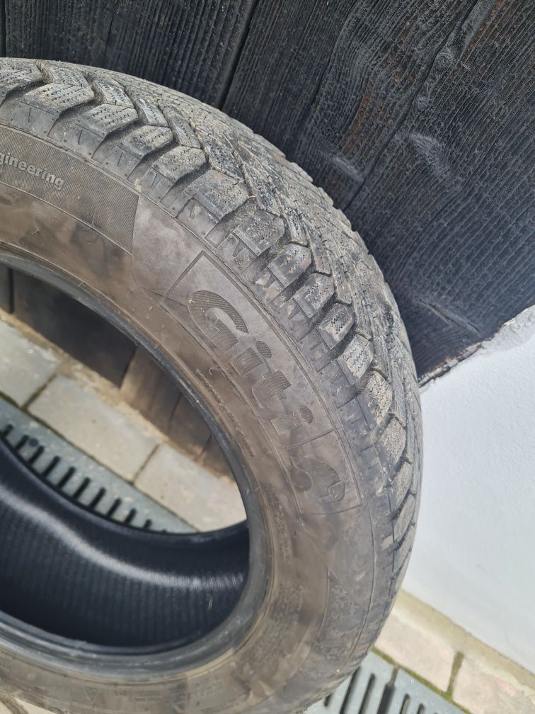 Opona Giti winter w1 205/60 r16