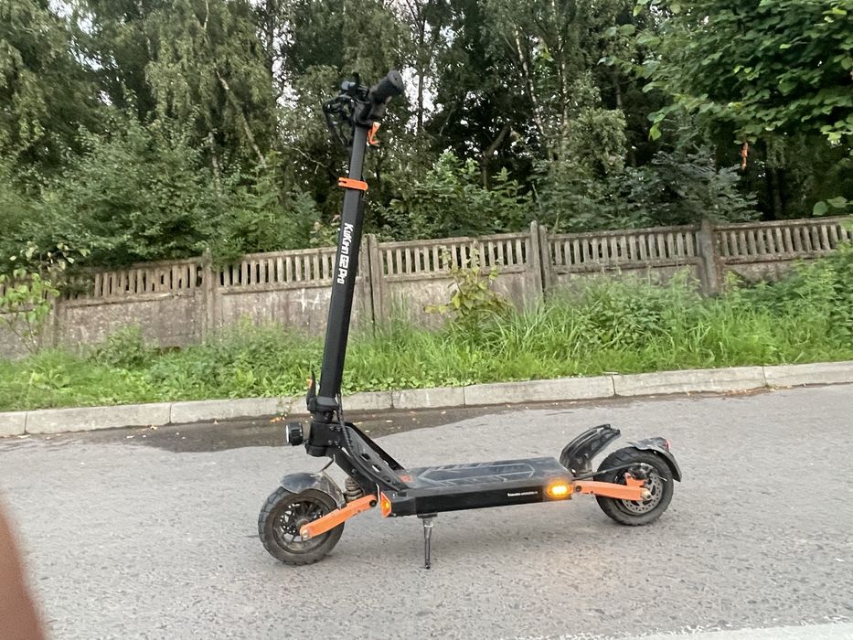 Продам терміново Kukirin g2 pro 2025