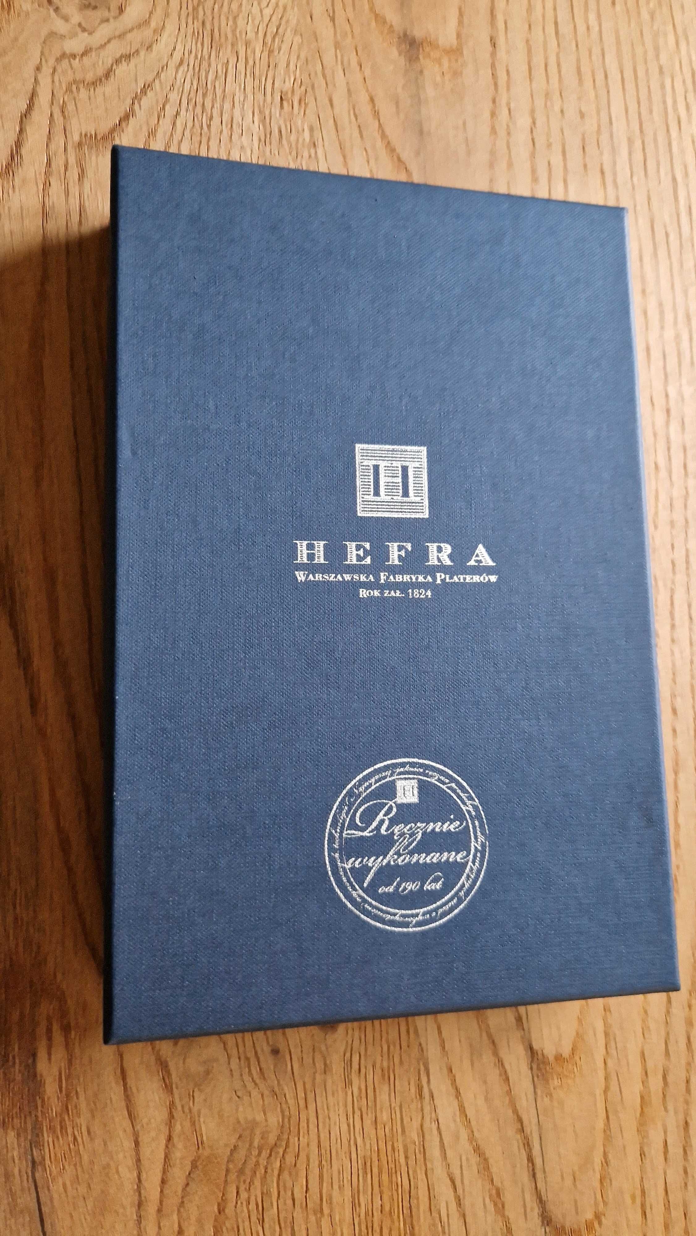 Hefra - ekskluzywny zestaw posrebrzanych sztućców dla dzieci