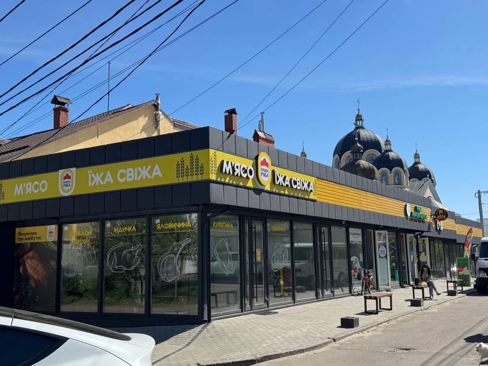 Оренда приміщень в центрі м. Яворів  на Площі Ринок