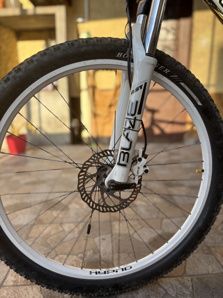 Bicicleta BTT Coluer