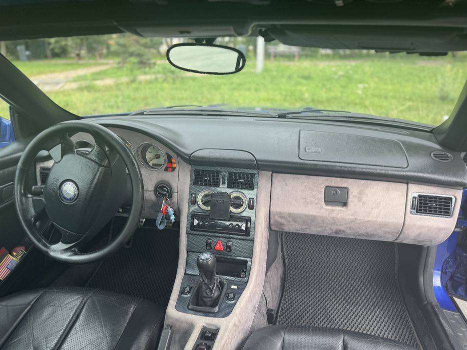 Mercedes SLK 200