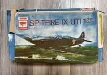 Model samolotu SPITFIRE IX UTI