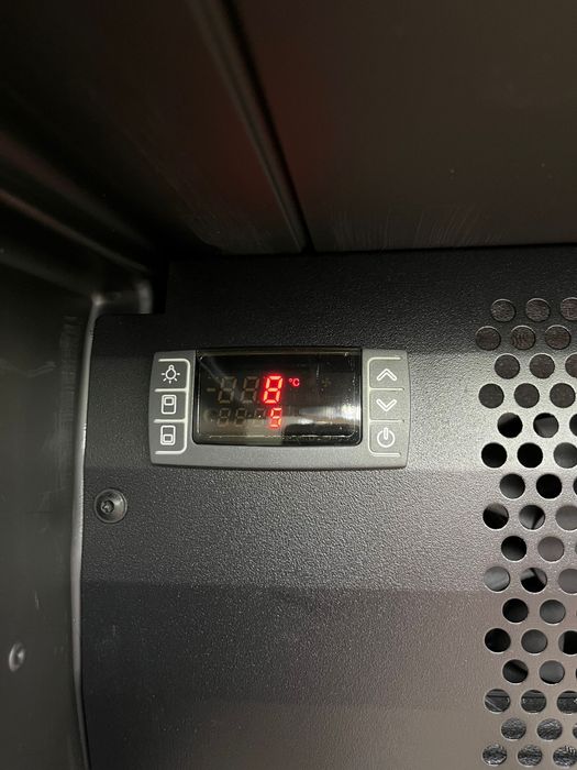 Chłodziarka na wino Bosch