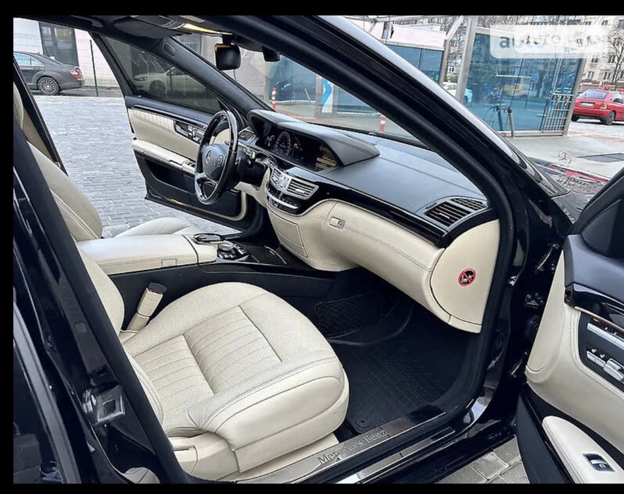 Mercedes W221 S600