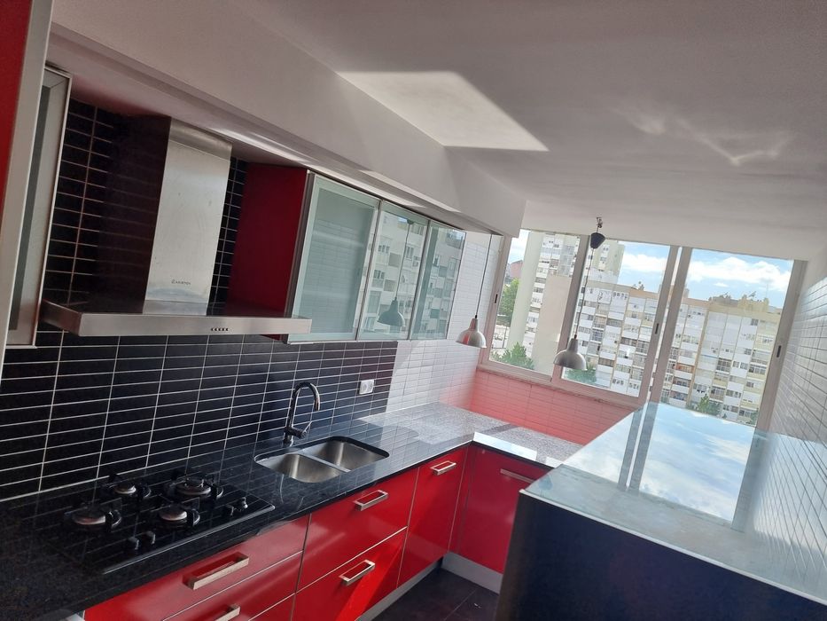 Quarto Alfornelos linha azul