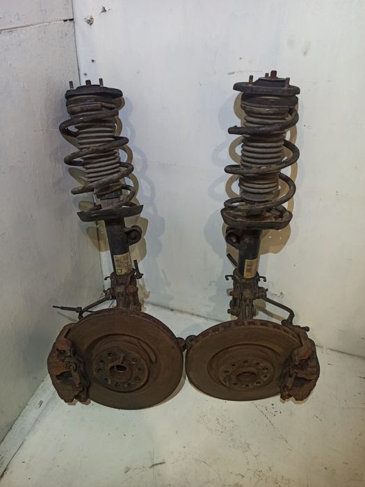 Комплект Стойка опора ступиця супорт Fiat Doblo 263