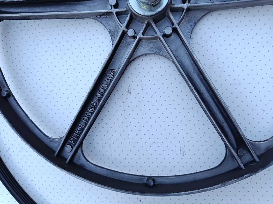 Koło pasowe, śruba, pasek 1270 J5 pralki SamsungWF1702WSW