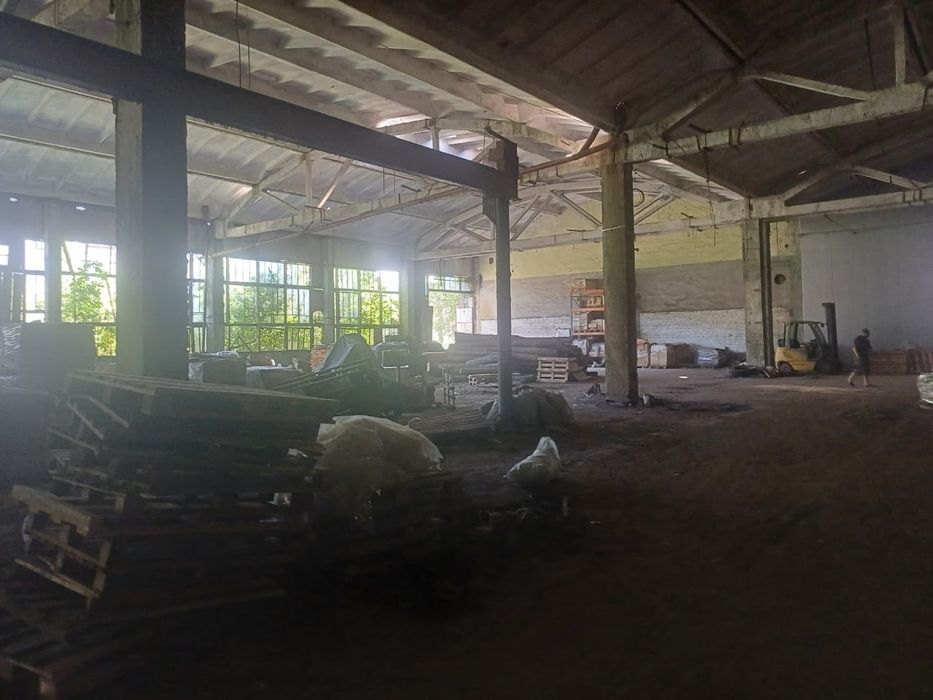 Продаж комерційного виробничого приміщення (цеху) площею 2500кв.м