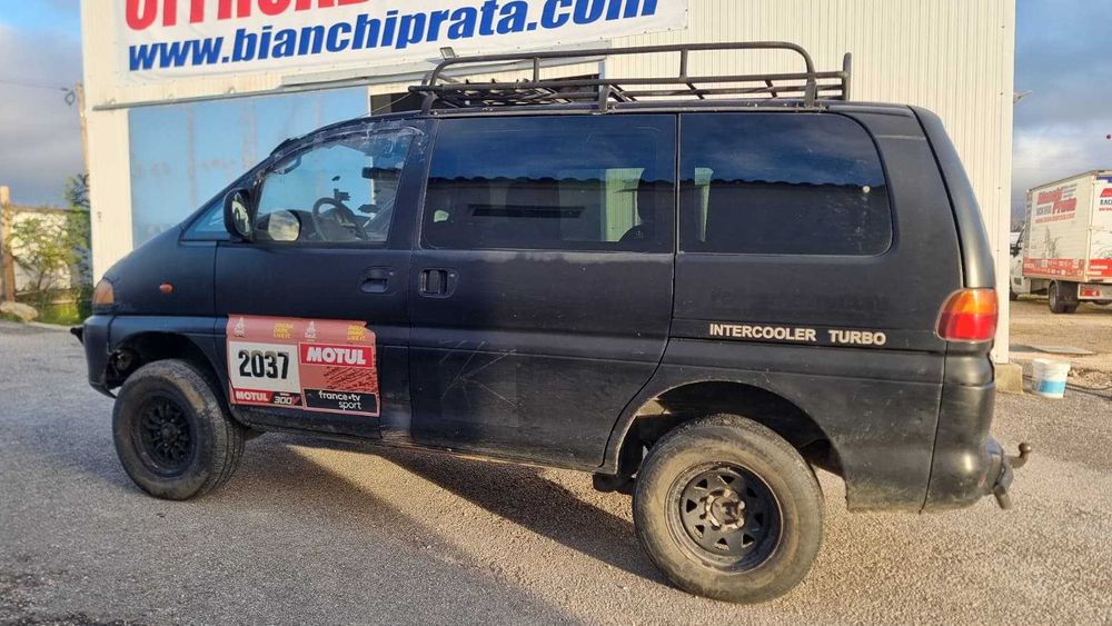 Mitsubishi Space Gear 4x4 - 1997  - 7 Lugares