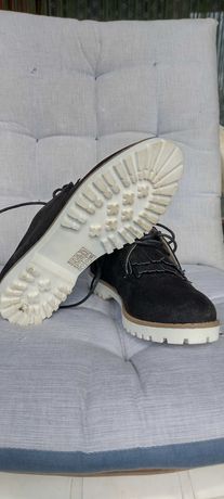 Damskie buty czarnre