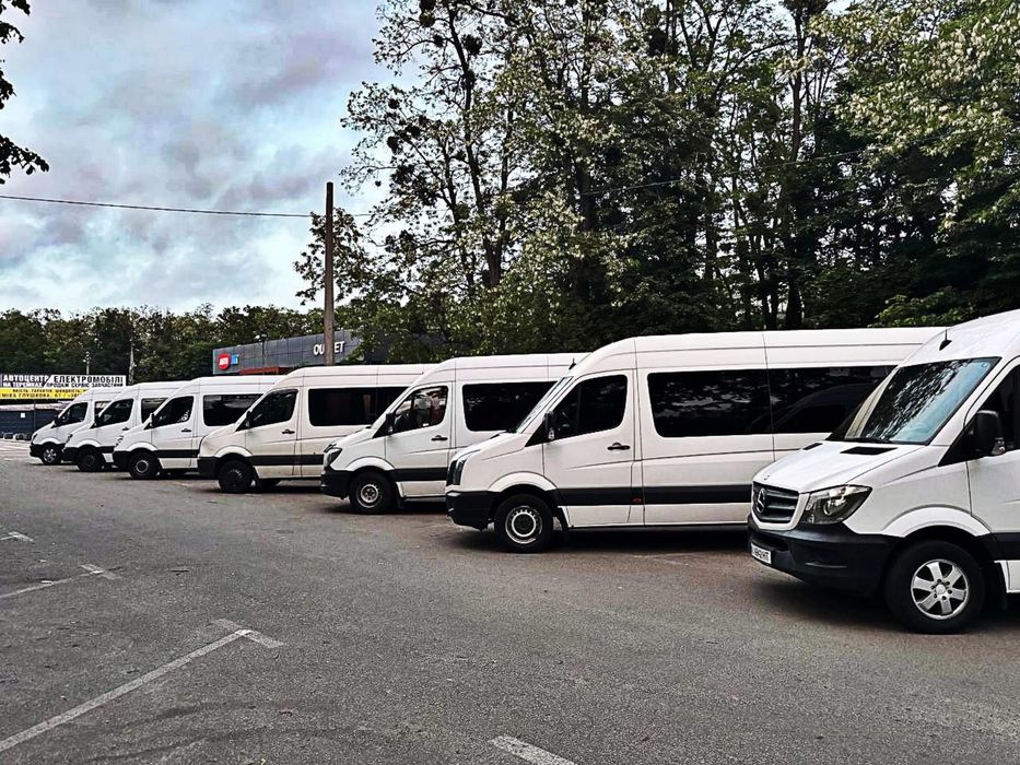 Пасажирські перевезення автобус та мікроавтобус весілля трансфер