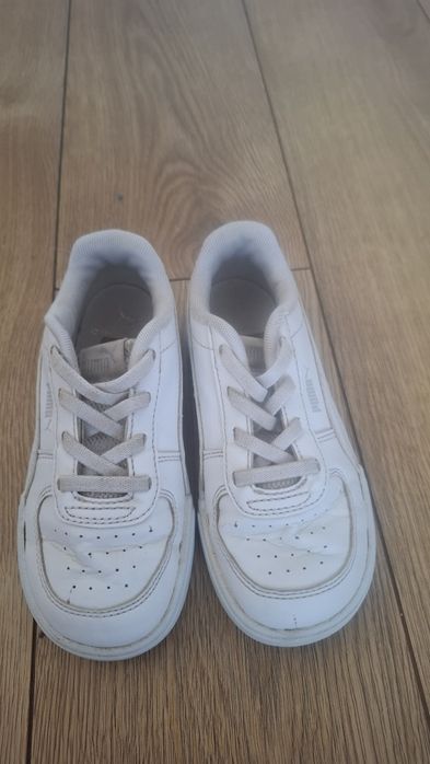 Buciki firmy PUMA w rozmiarze 27