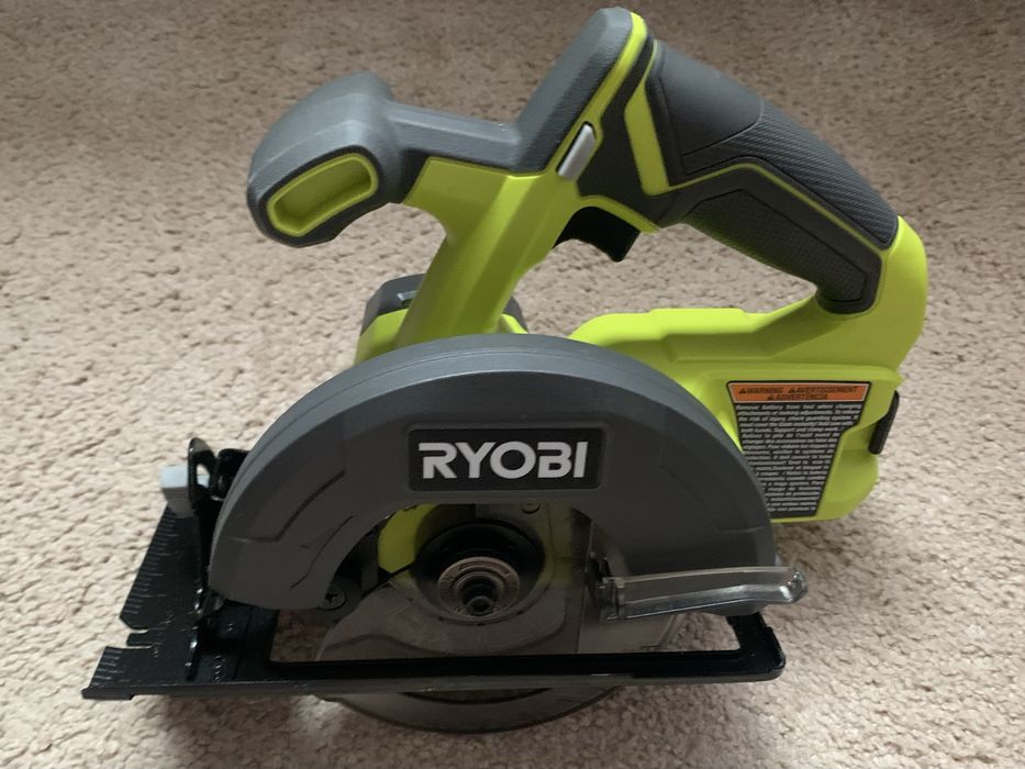 Дискова пила Ryobi 18v