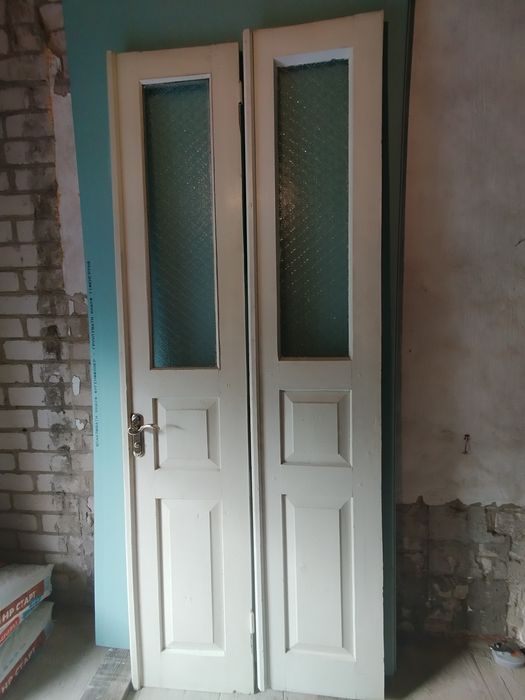 Двері міжкімнатні з сосни