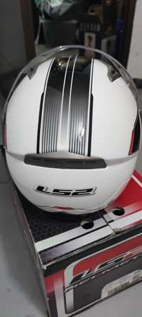 Kask motocyklowy LS2 M