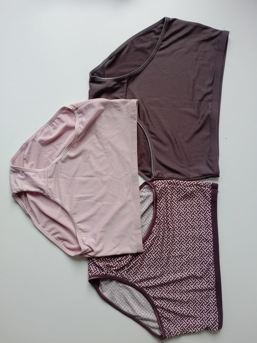 Majtki zestaw X3 szt Adrienne Vittadini  wysoki stan