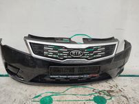 Бампер передній Kia ceed lift 09-2012 чорний зборі