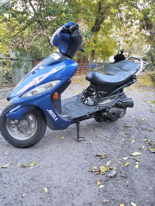 Скутер Jieda Jd50qt-4