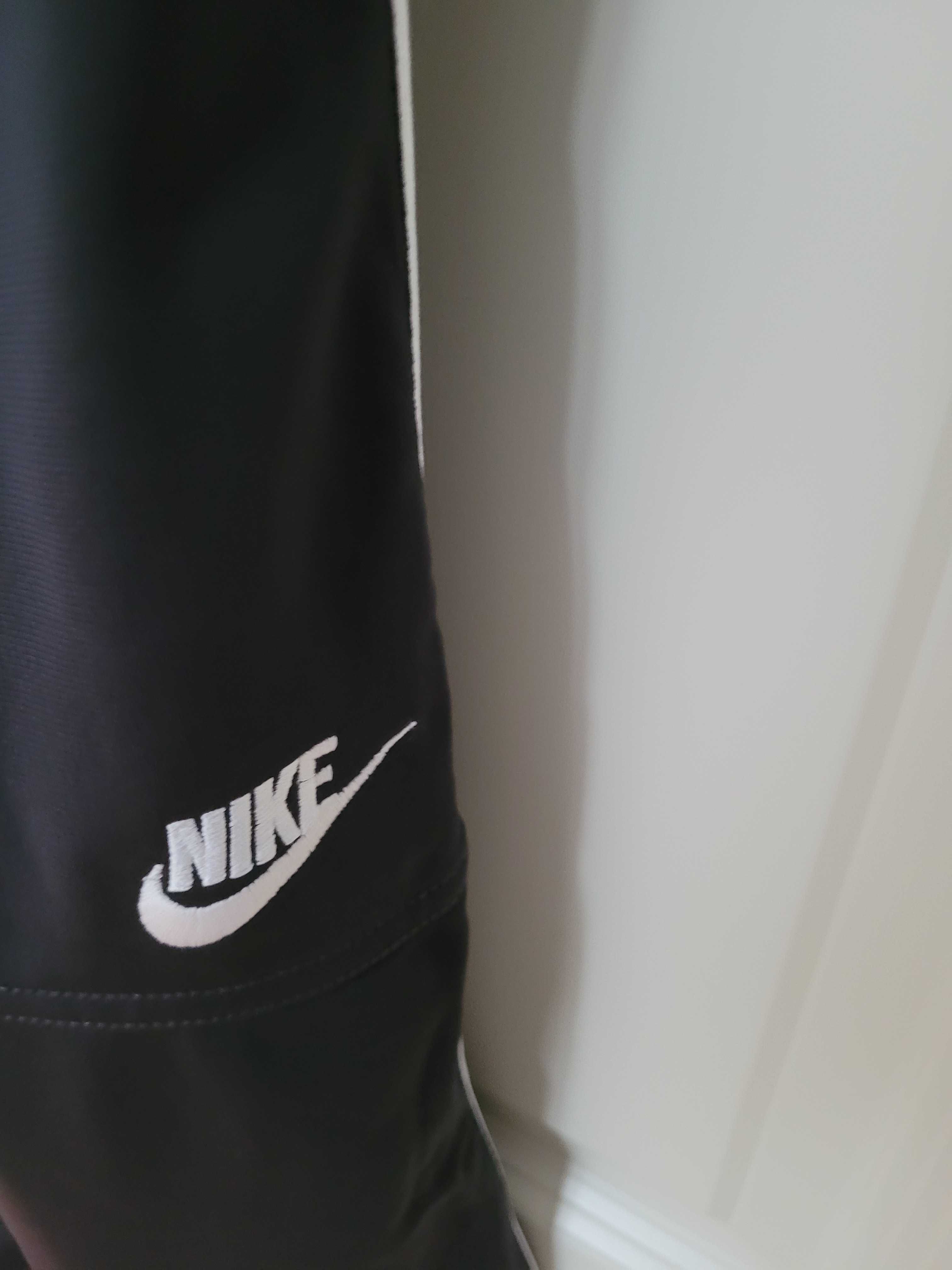 Nowe męskie spodnie dresowe ocieplane rozmiar XL Nike