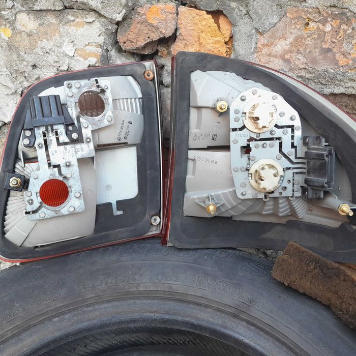 Задние ( левые ) фонари Мерседес W210 универсал ( 1995 - 2002)г.