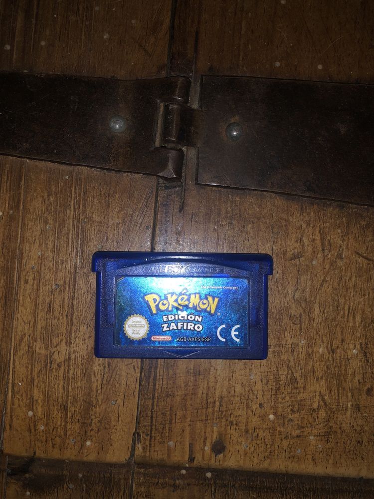 Pokemon sapphire para game boy