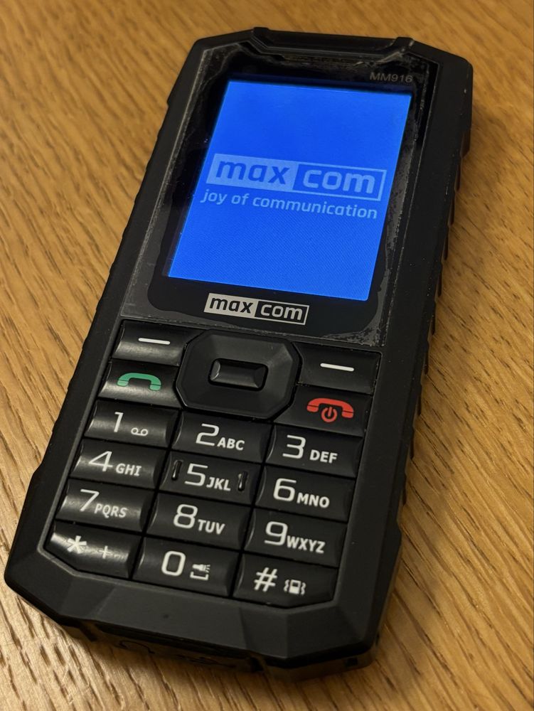 maxcom telefon Strong MM916 komplet