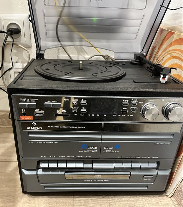 Продам Музичний центр/вініловий програвач  Auna TC-386