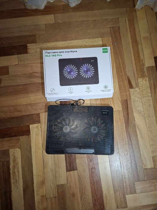 Подставка под ноутбук RZTK