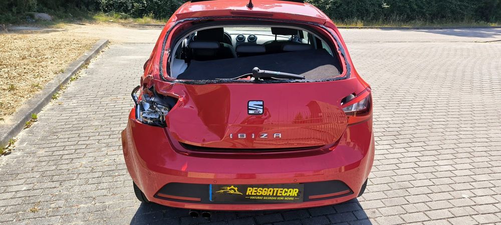 SEAT Ibiza Fr 1.0 salvado