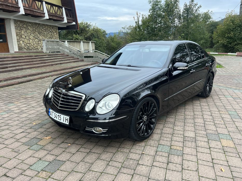 Mercedes W211 E320 3.0 CDI rest