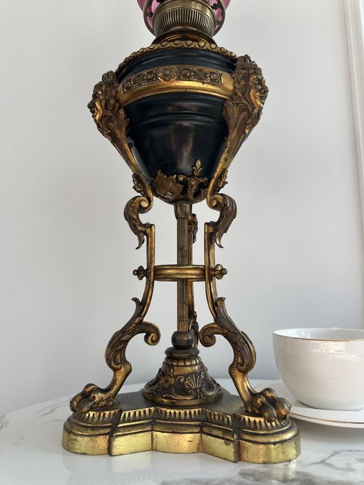 Антикварная керсиновая лампа. Франция, 19 век.