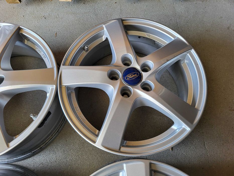 [828] Felgi aluminiowe FORD 16 Cali 5x108 Mondeo Focus C-max B-max
