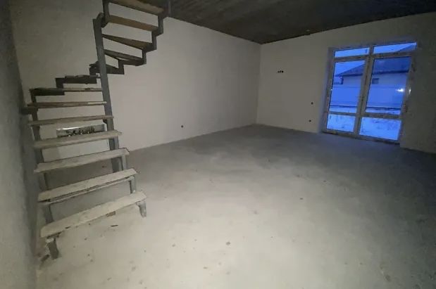 Продаж будинку 110 кв. м , 4 кімнати , на Барське шосе