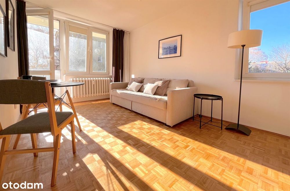 Wspaniała Lokalizacja _ Okoliica Saskiej  Kępy _ 3 Pokoje