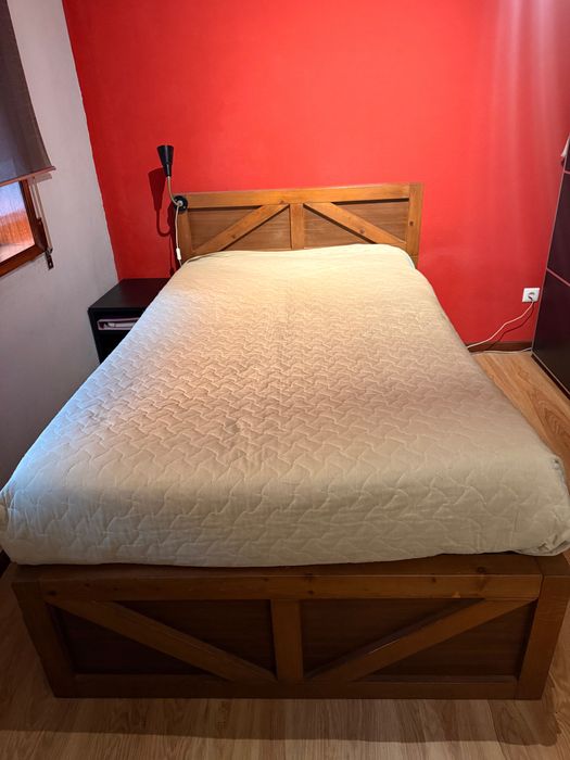 Cama em madeira casquinha