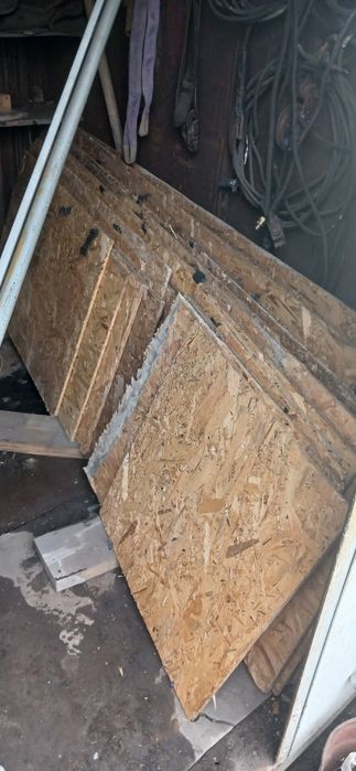 Остатки листов ОSB.