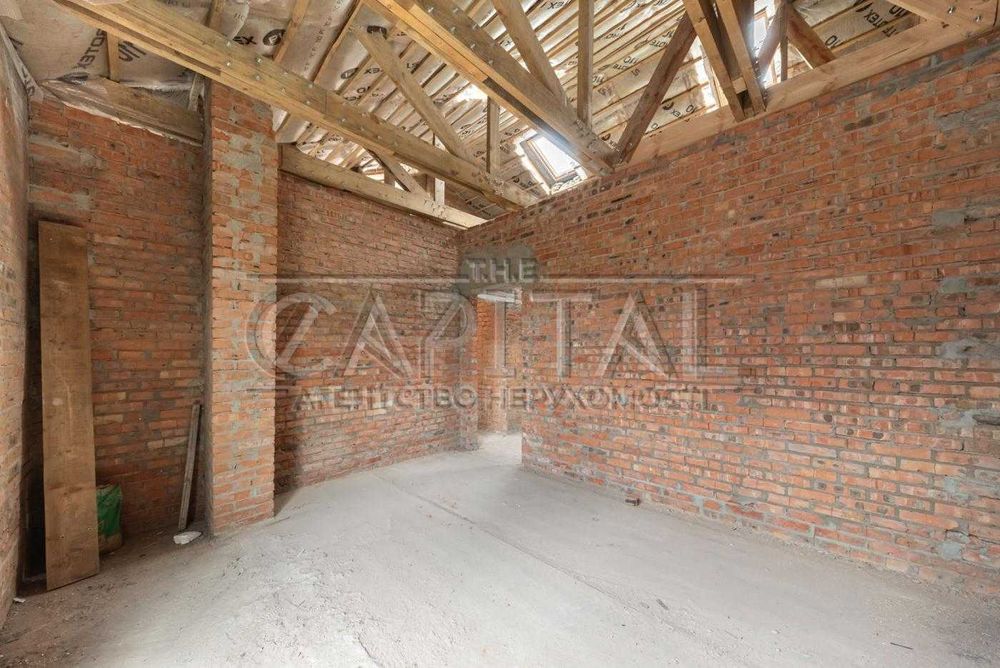 Продаж таунхауса Київ вулиця Деміївська рядом ЦЕНТР