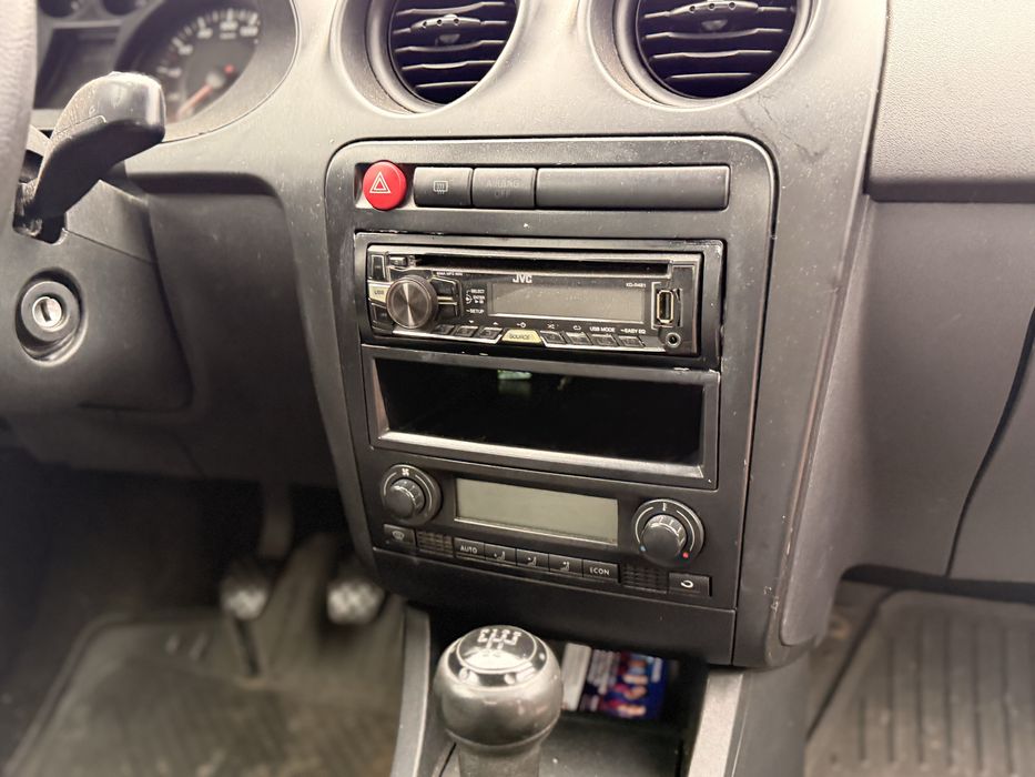 Seat ibiza 1.2 64 KM / Klimatyzacja / Ważne oplaty