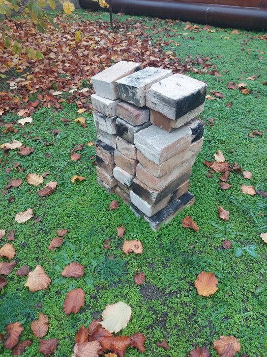 Отдам шамот за пятьсот