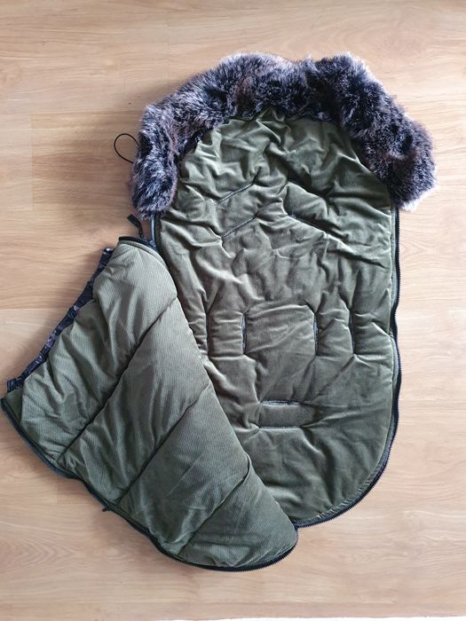 Śpiworek zimowy do wózka + poduszka Makaszka Dino World 0-18