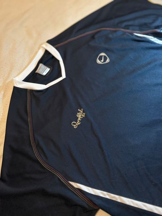 Camisa Nike Rara Oficial – Autografada por Ronaldinho Gaúcho