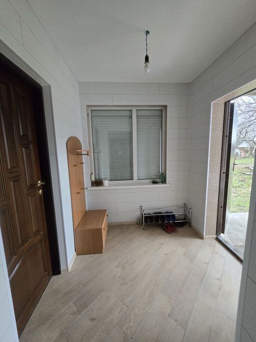 Продаж будинку  зі зручностями с.Потоки .