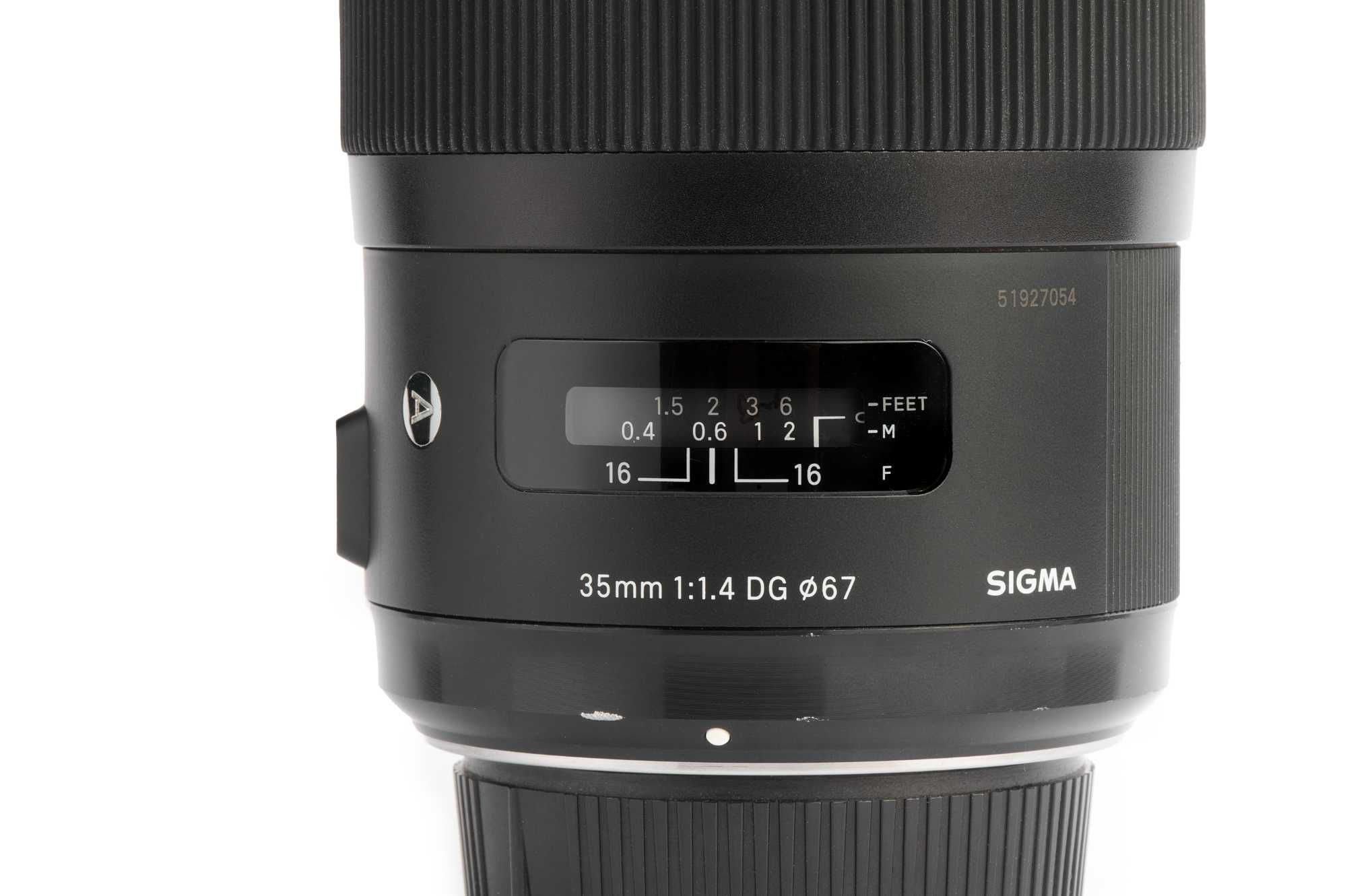 Sigma 35mm f/1.4 art for Nikon