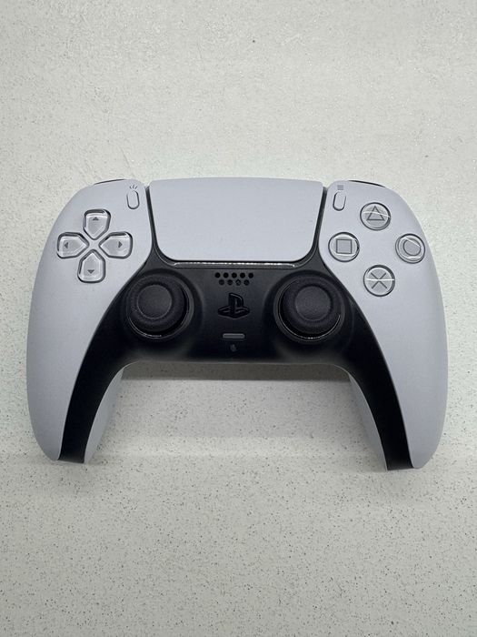 PlayStation 5 z napędem + spiderman 2